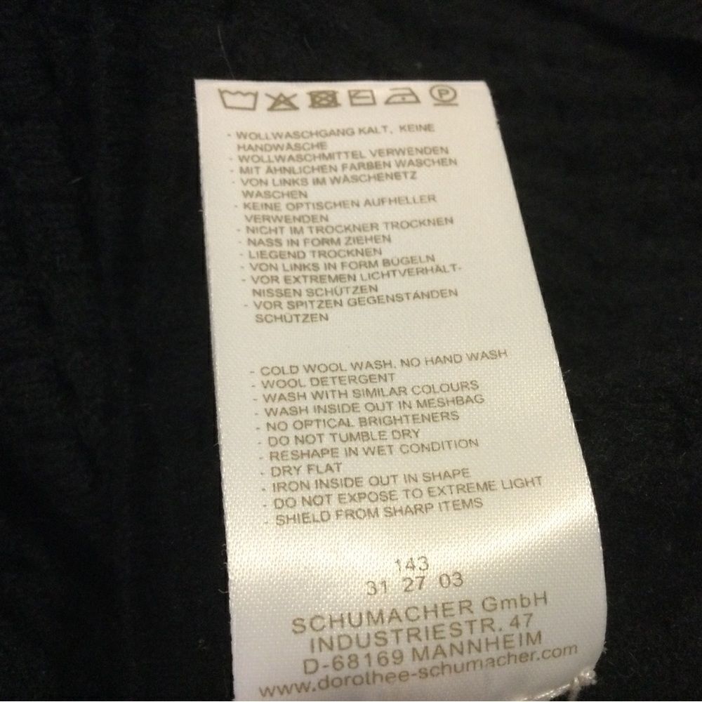 SCHUMACHER Turtleneck Sweater - Picture 9 of 9